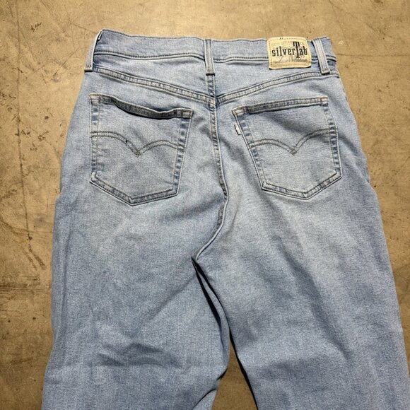 Levis Silver Tab Mom Jeans Womens 31x27 Blue Denim High Rise Medium Wash - Picture 10 of 12